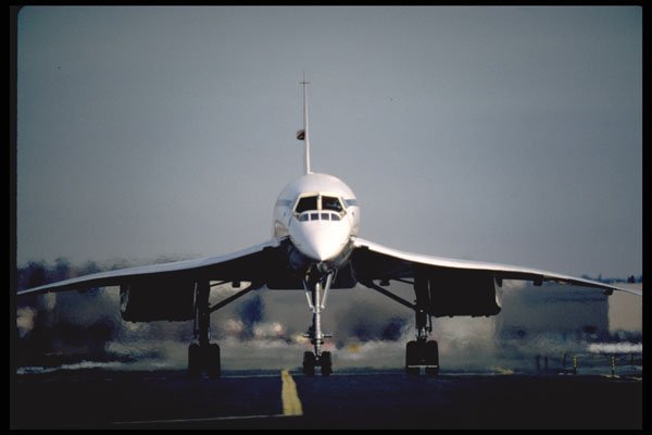 250099 Airliner A4 Photo Print