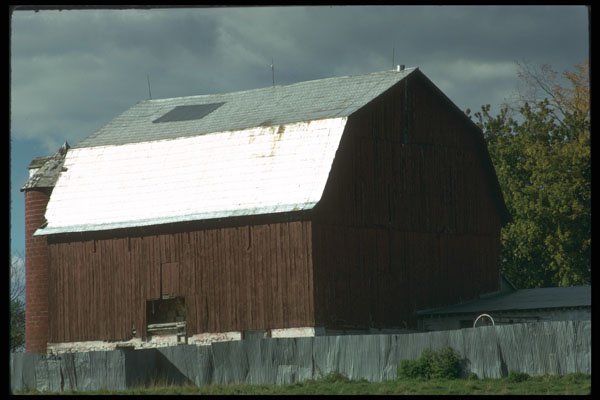 251076 Barn A4 Photo Print