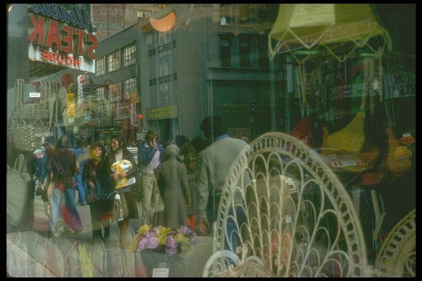 252059 Street Impressions A4 Photo Print