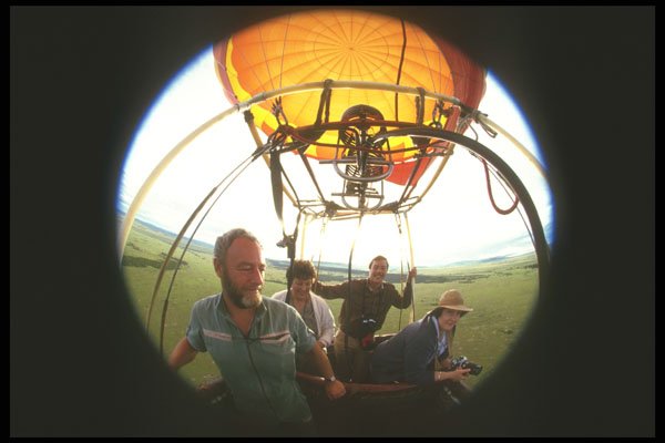 253011 Balloon Safari Serenghetti A4 Photo Print