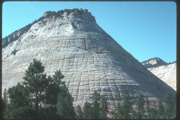 254063 Checkered Board Mesa A4 Photo Print