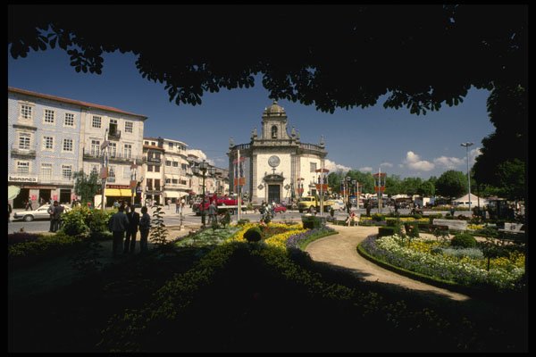 256016 The Center Of Barcelos A4 Photo Print