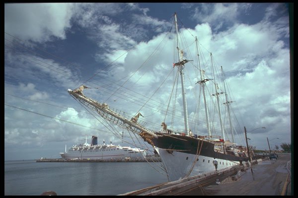 257007 The Fantome, At The Pier A4 Photo Print