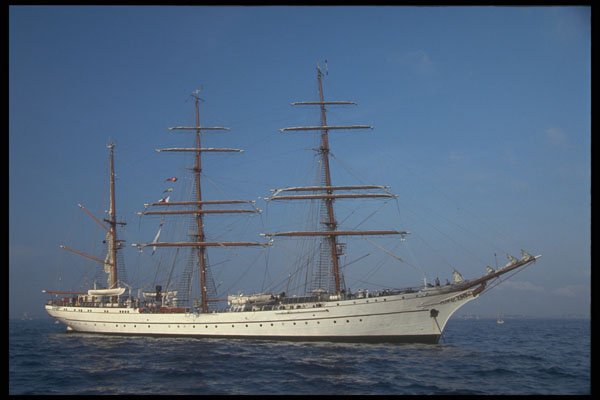 257056 Gloria, Three masted Bark, Columbia A4 Photo Print