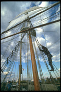 257081 The Black Pearl, Sailor In The Rigging A4 Photo Print