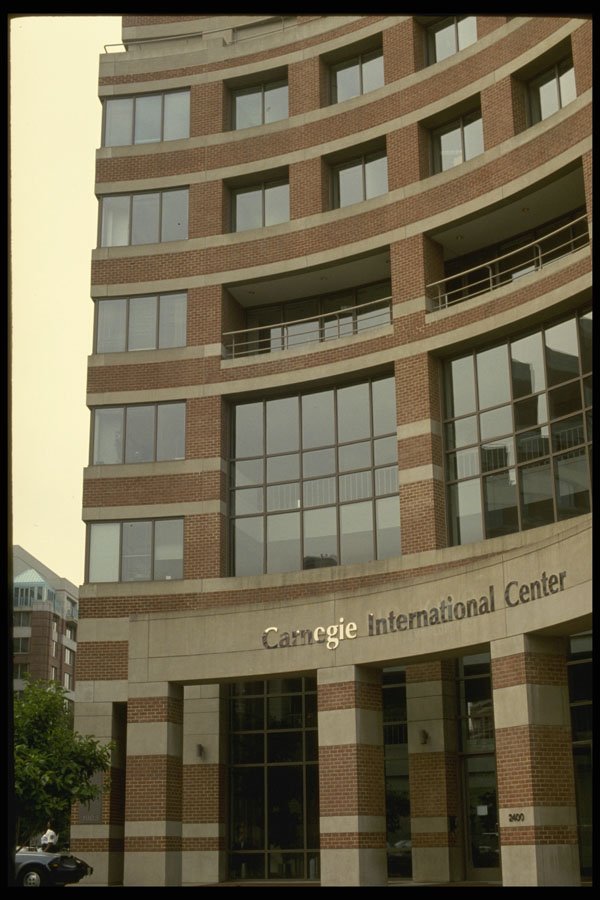 259007 Carnegie International A4 Photo Print