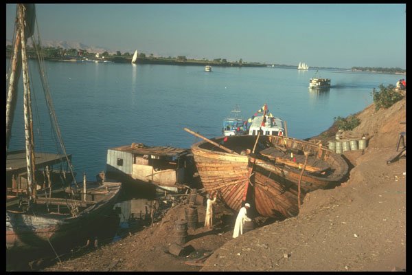 260044 Building A Boat Along The Nile, Egypt A4 Photo Print