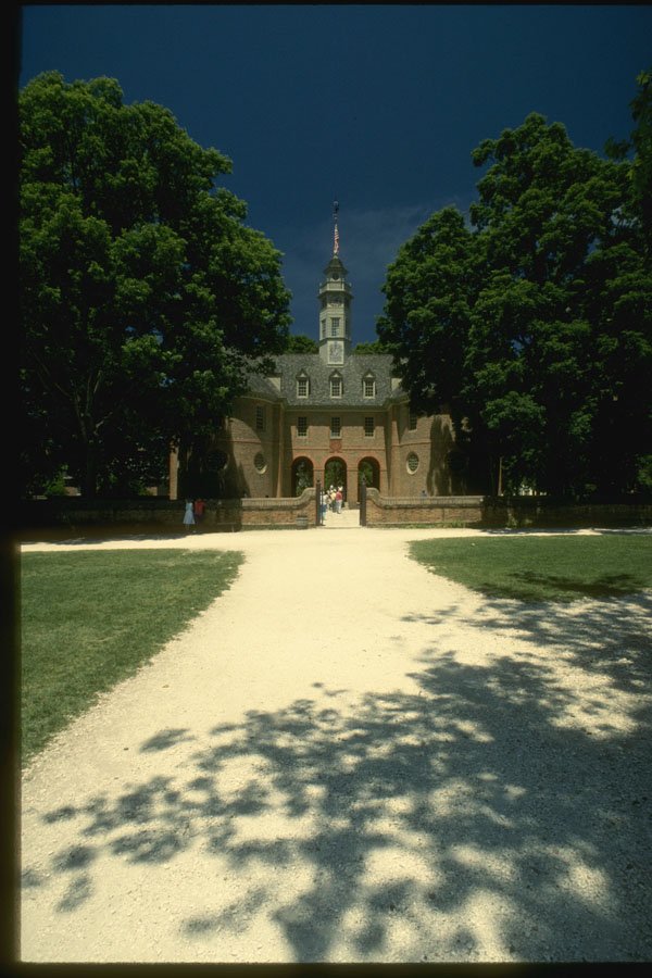 261021 Governor's Mansion, Williamsburg A4 Photo Print