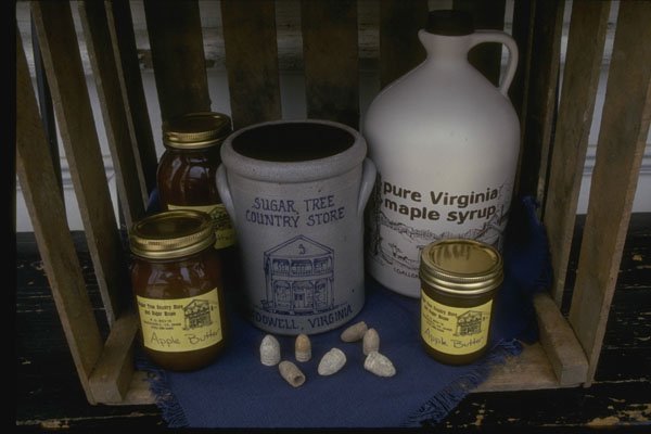 261060 Local Apple Butter And Maple Syrup, McDowell A4 Photo Print