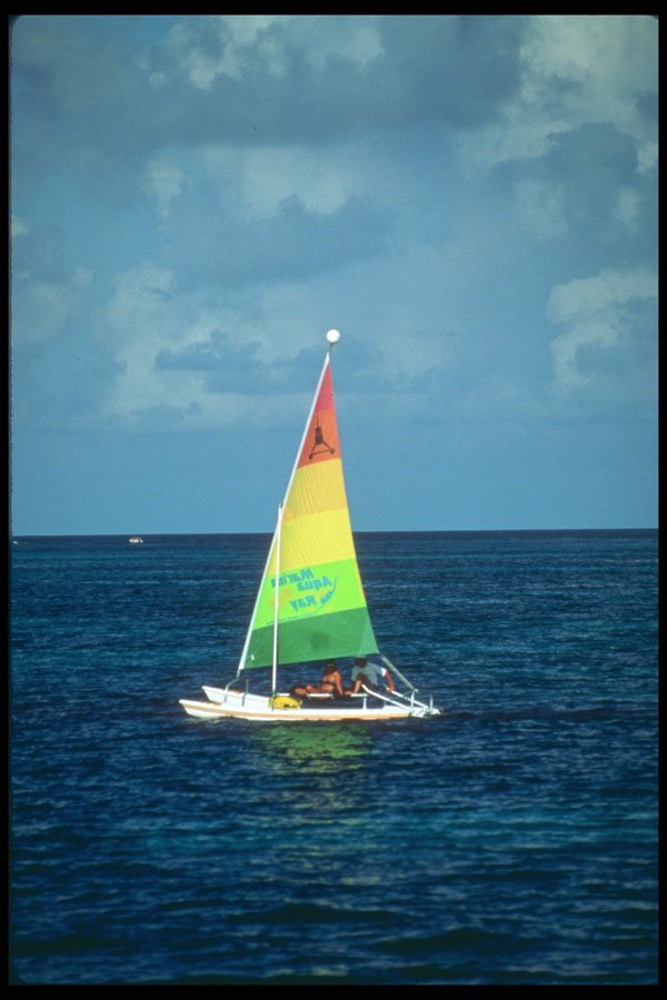 264033 Sailing, Cancun A4 Photo Print