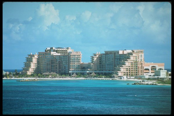 264099 Hotel Zone, Cancun, Mexico A4 Photo Print
