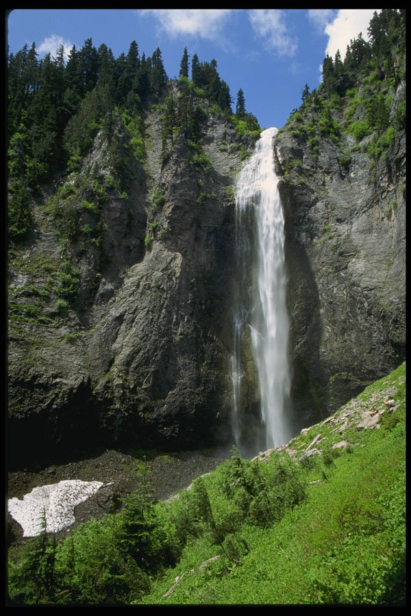 266005 Comet Falls A4 Photo Print