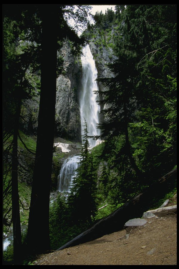 266014 Comet Falls A4 Photo Print