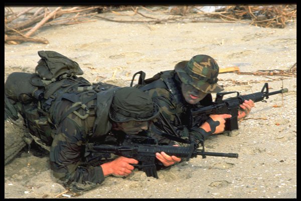 270006 Navy SEAL Team At Naval Amphibian Base, Using Combat A4 Photo Print