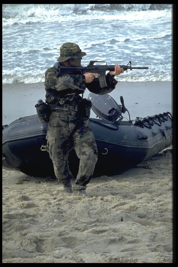 270012 Navy SEAL Team At Naval Amphibian Base, Using Combat A4 Photo Print
