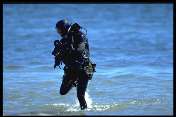 270045 Water Insertion, Frogmen, Navy SEALs A4 Photo Print