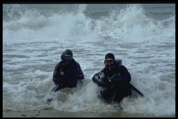 270092 Navy SEALs, Water Insertion, Frogmen A4 Photo Print