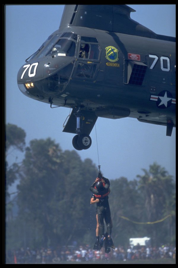 270097 Navy SEALs, At Sea Pick up, UH 46 Helicopter A4 Photo Print