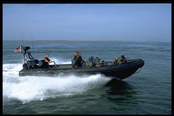 270098 Navy SEALs, In Rigid Inflatable Boats A4 Photo Print