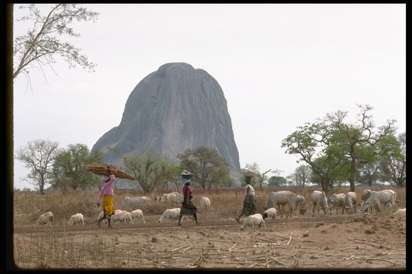 271084 An 'inselberg' Rock Formation, Near Wase, Central Nigeria A4 Photo Print