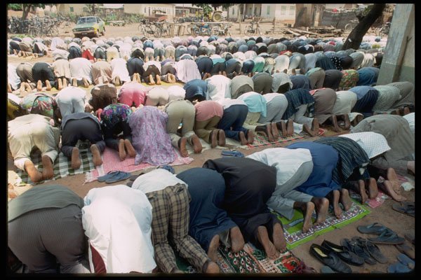 271097 Muslim Worship, Tamale, Ghana A4 Photo Print