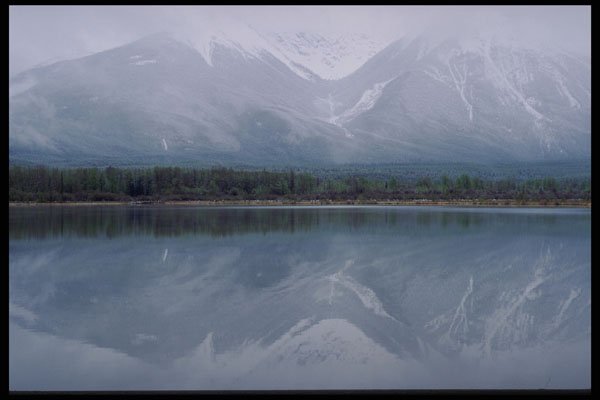 276010 Banff National Park, Vermilion Lakes A4 Photo Print