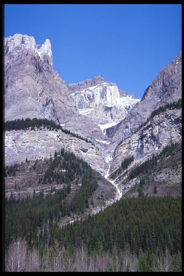 276013 Banff National Park A4 Photo Print