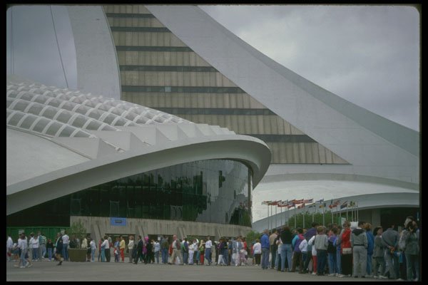 277083 Lineup For Biodome A4 Photo Print