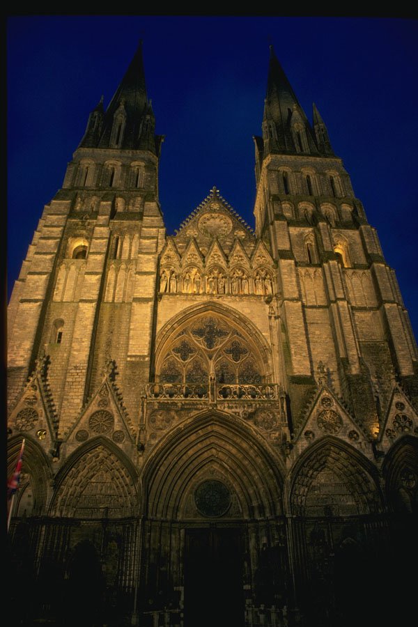281034 The Gothic Cathedral At Bayeaux A4 Photo Print