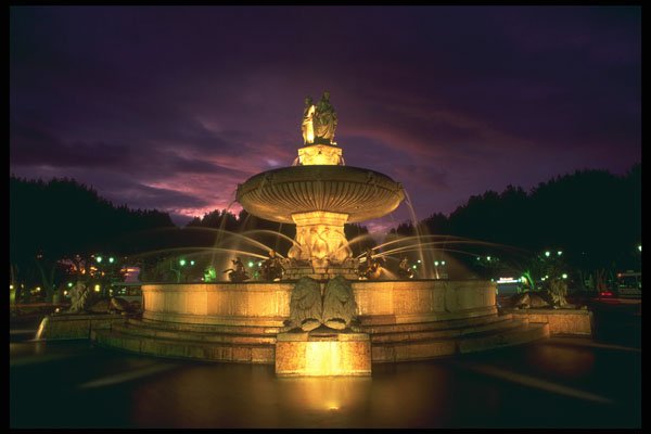 281069 Place Charles De Gaulle, Fountain At The Rotunda A4 Photo Print