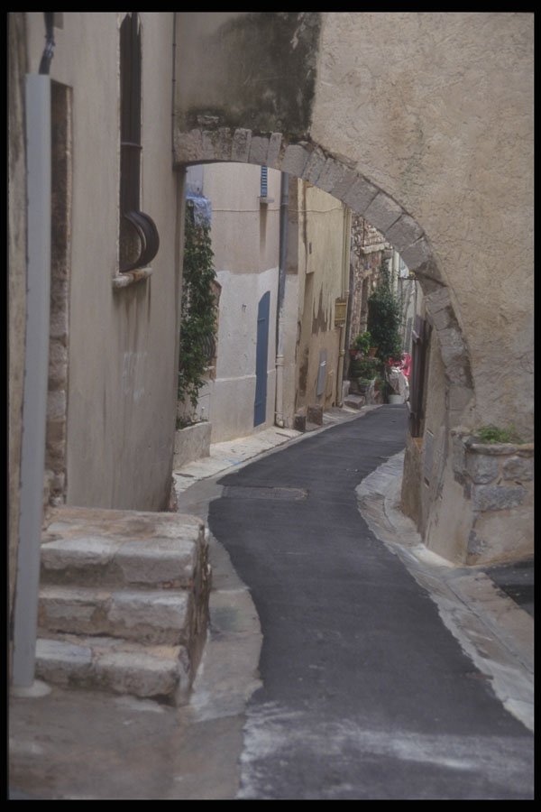 281091 Winding Streets And Alleys A4 Photo Print