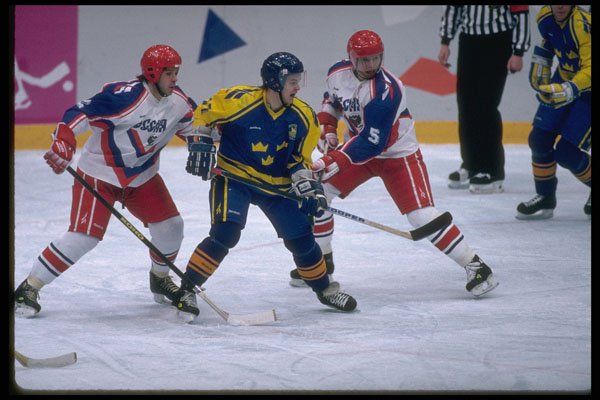 284010 Hockey A4 Photo Print