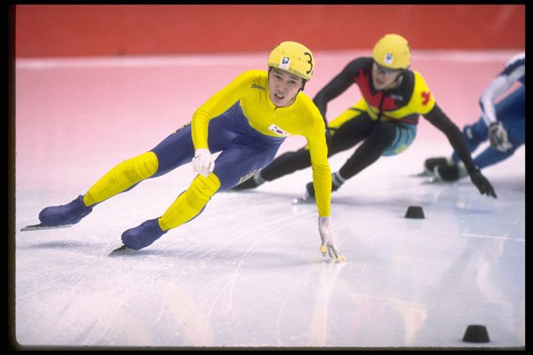 284043 Men's Short Track Speed Skating A4 Photo Print