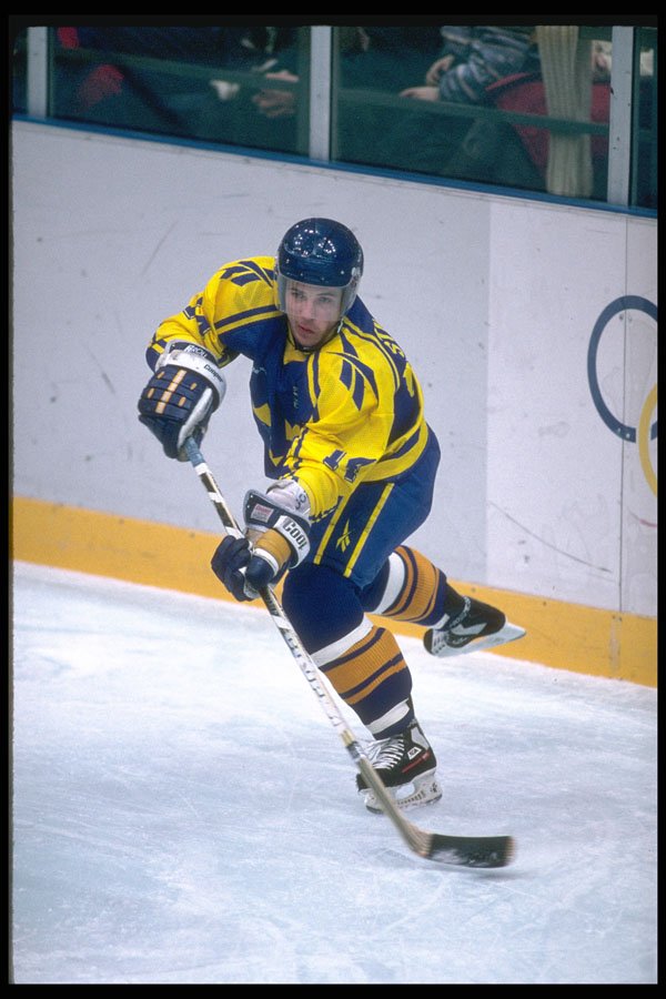 284051 Hockey A4 Photo Print