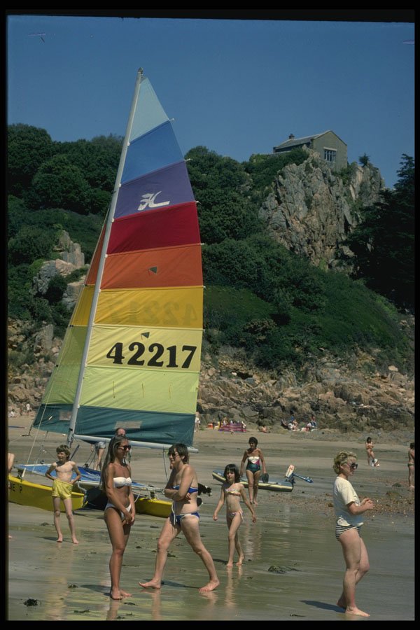 286006 Beach Scene A4 Photo Print