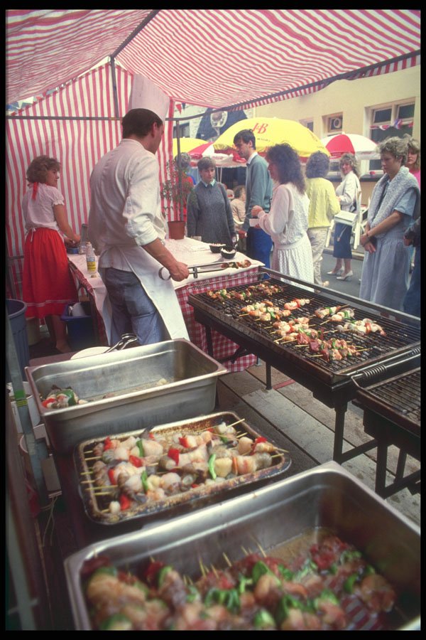 286066 Market, Open Air Vendors A4 Photo Print