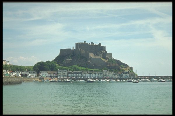 286087 Castle, Mount Orgueil A4 Photo Print