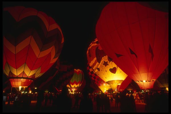 287045 Hot Air Balloon Glow, Albequerque, USA A4 Photo Print