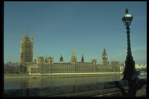 288035 Parliament Buildings, London A4 Photo Print