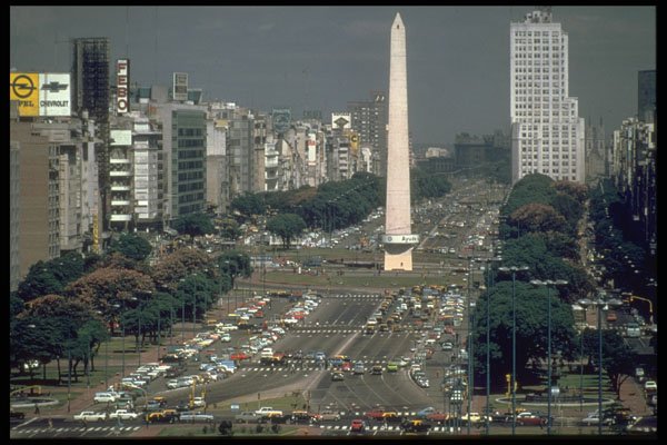 288037 Downtown Plaza, Buenes Aires A4 Photo Print