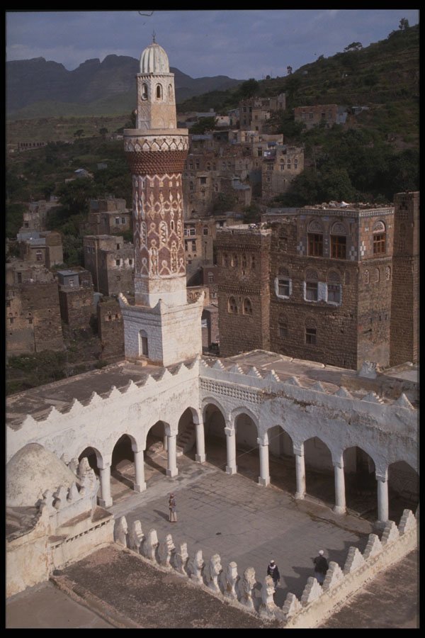 290046 The Mosque Is Decorated In Persian Style, Jibla A4 Photo Print