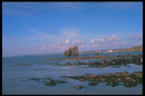 291061 Thurlestone Rock A4 Photo Print