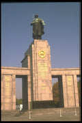 292024 Russian War Memorial A4 Photo Print