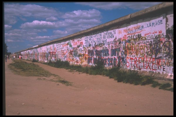 292032 Section Of Wall A4 Photo Print