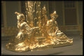 292040 Gilt Figures Outside The Tea House A4 Photo Print