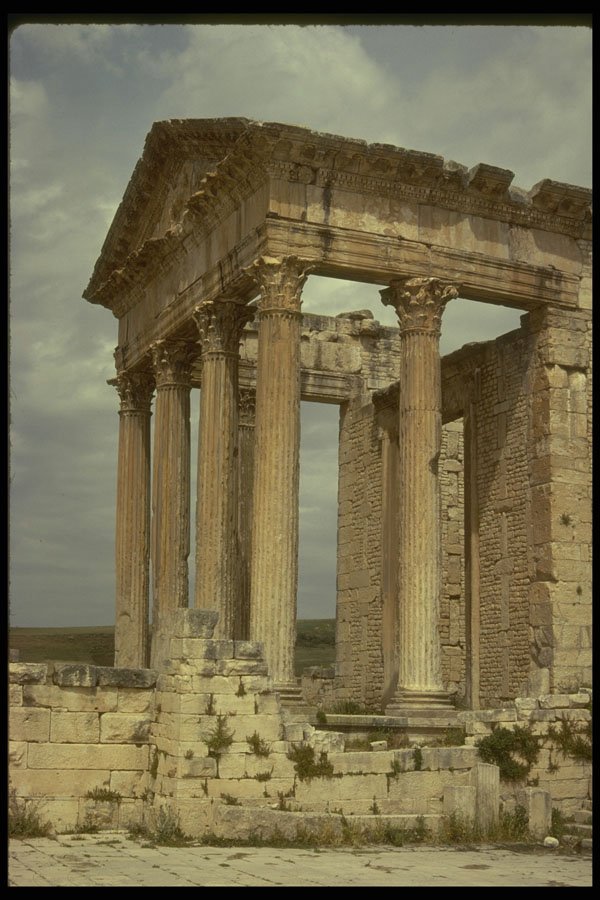 293078 Tunisia, Roman Temple A4 Photo Print