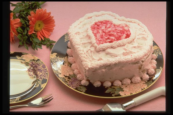 297044 St. Valentine's Heart Cake A4 Photo Print