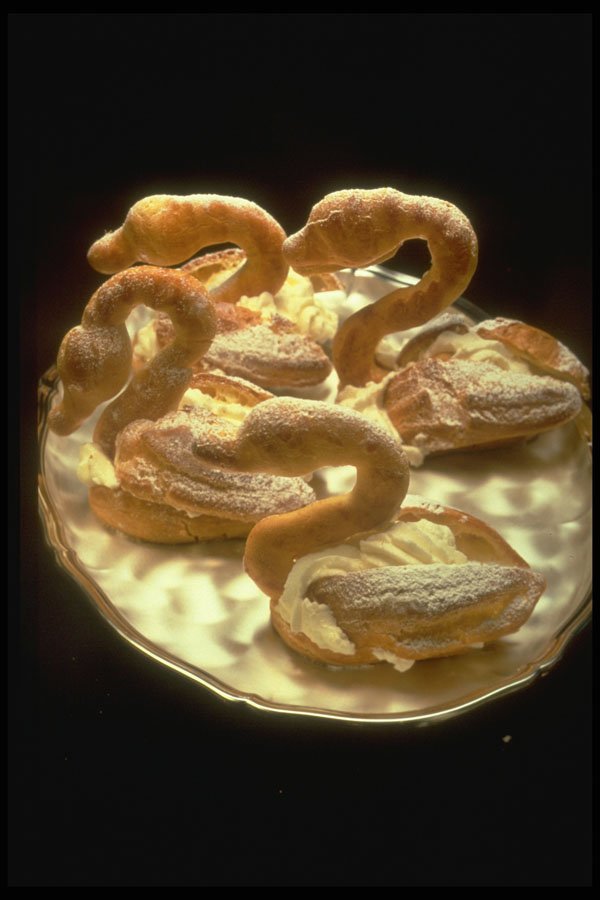 297086 Cream Puff Swans A4 Photo Print