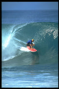 300083 Fun surf on the North Shore, Oahu, Hawaii A4 Photo Print
