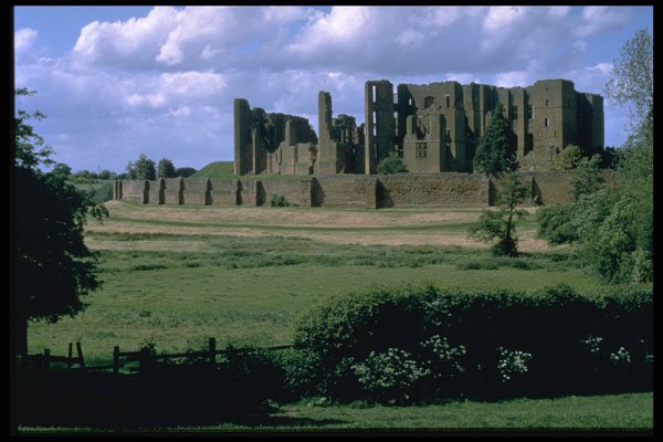301047 Kenilworth Castle A4 Photo Print